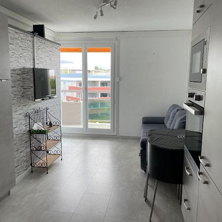 Bormes-Les-Mimosas - Appart 25M2 Avec Balcon - 4P Exterior photo